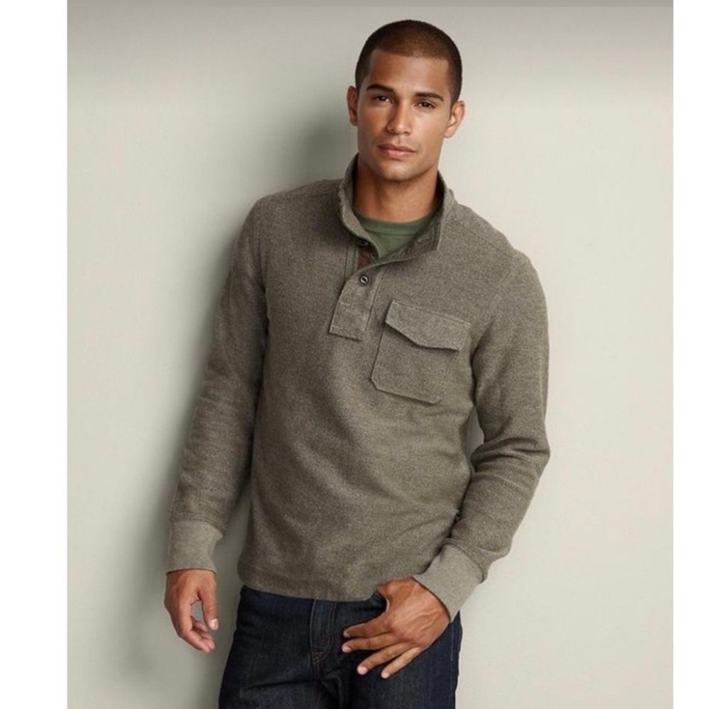 Eddie Bauer Gray Casual Button Down Shirt